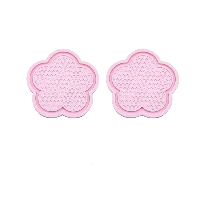 Premium 2Pcs Car Cup Coaster Flower Shaped Silicone Waterproof Non Slip Sift Proof Spill Saucer Car Interior Accessories for Cars, Trucks & SUVs